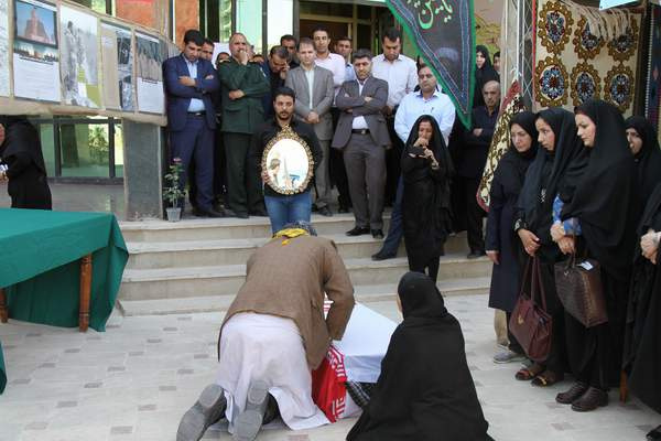 برگزاری اولین نمایشگاه تخصصی نقش آفرینی زنان ایلام در دوران دفاع مقدس